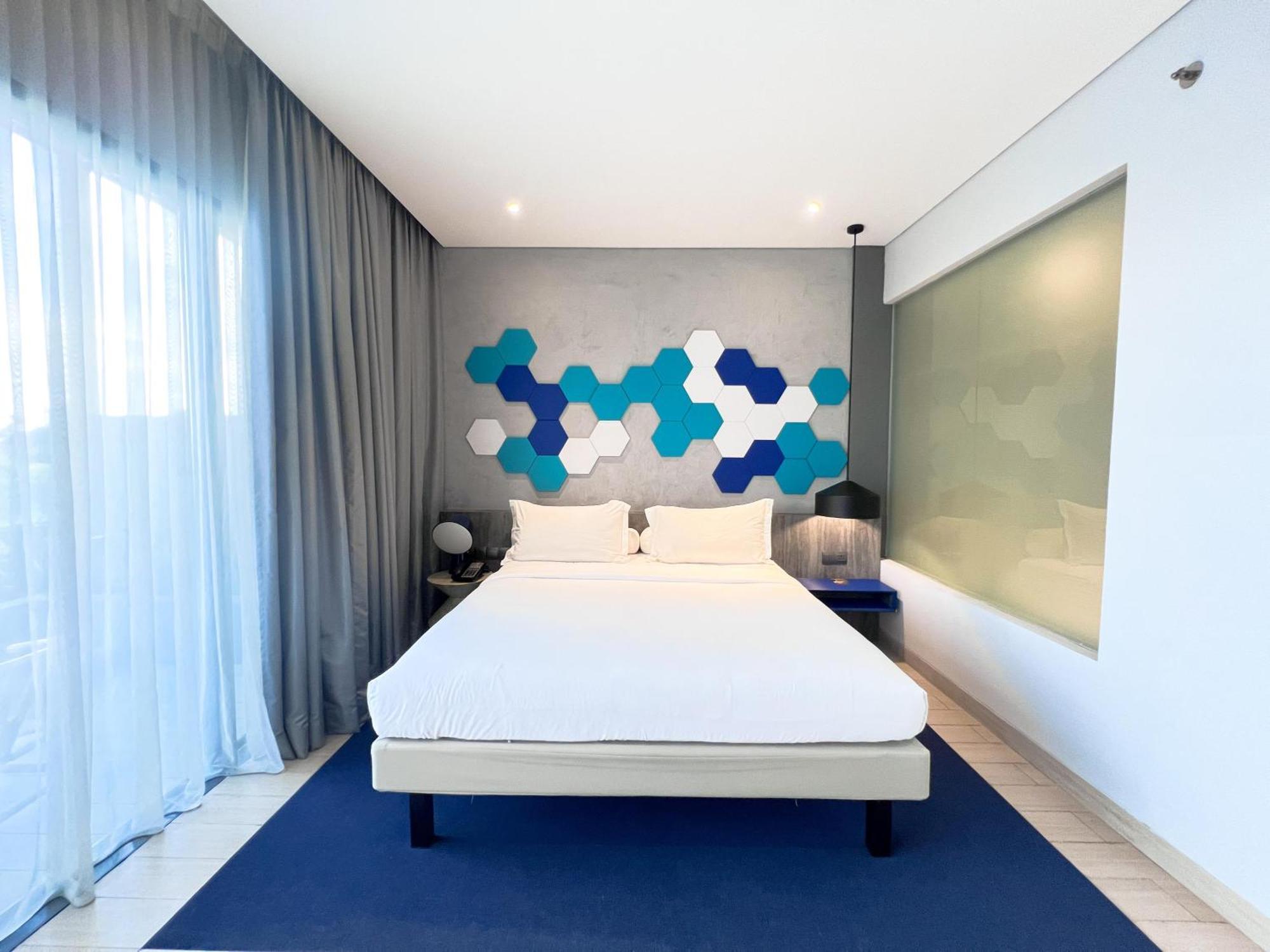 Hotel Ibis Styles Batam Nagoya Exterior foto