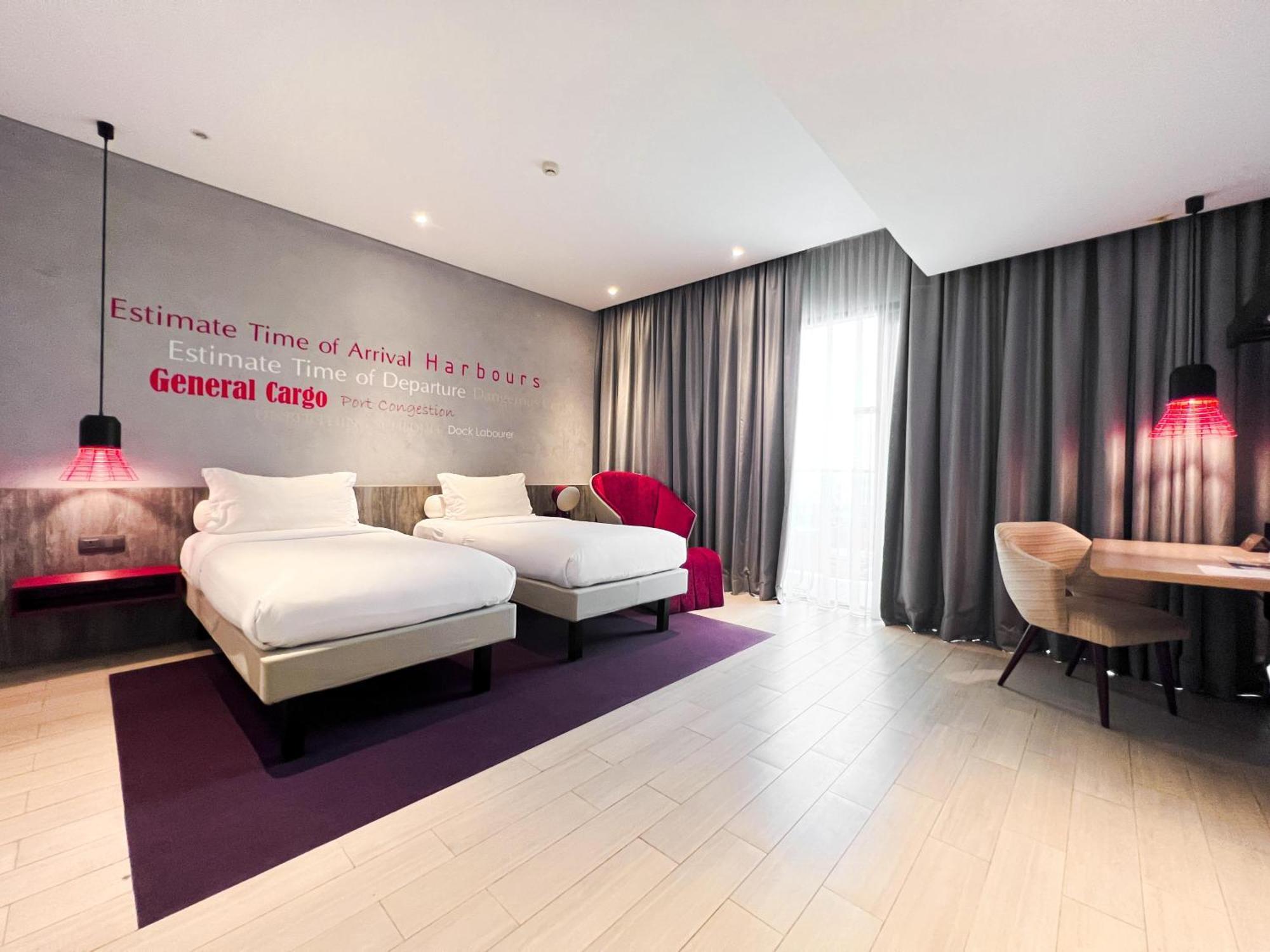 Hotel Ibis Styles Batam Nagoya Exterior foto