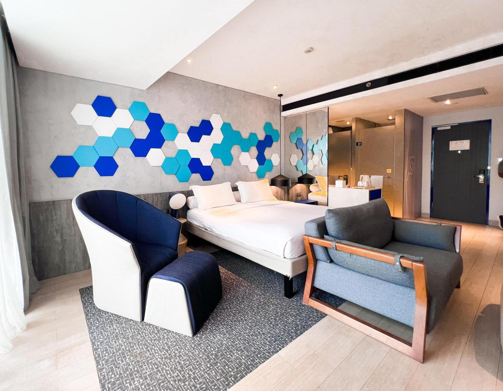 Hotel Ibis Styles Batam Nagoya Exterior foto
